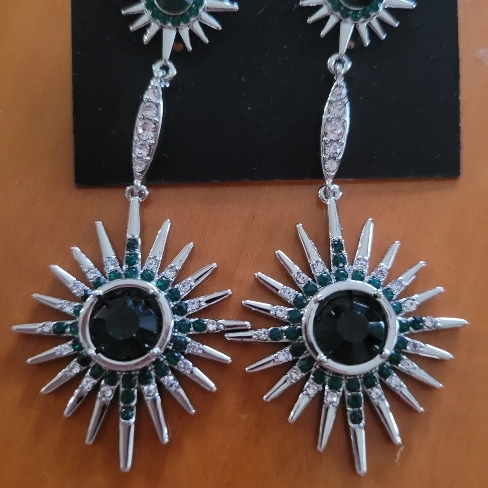Guess‎ 90's Silver Black and Green Crystal Drop Statement Earrings